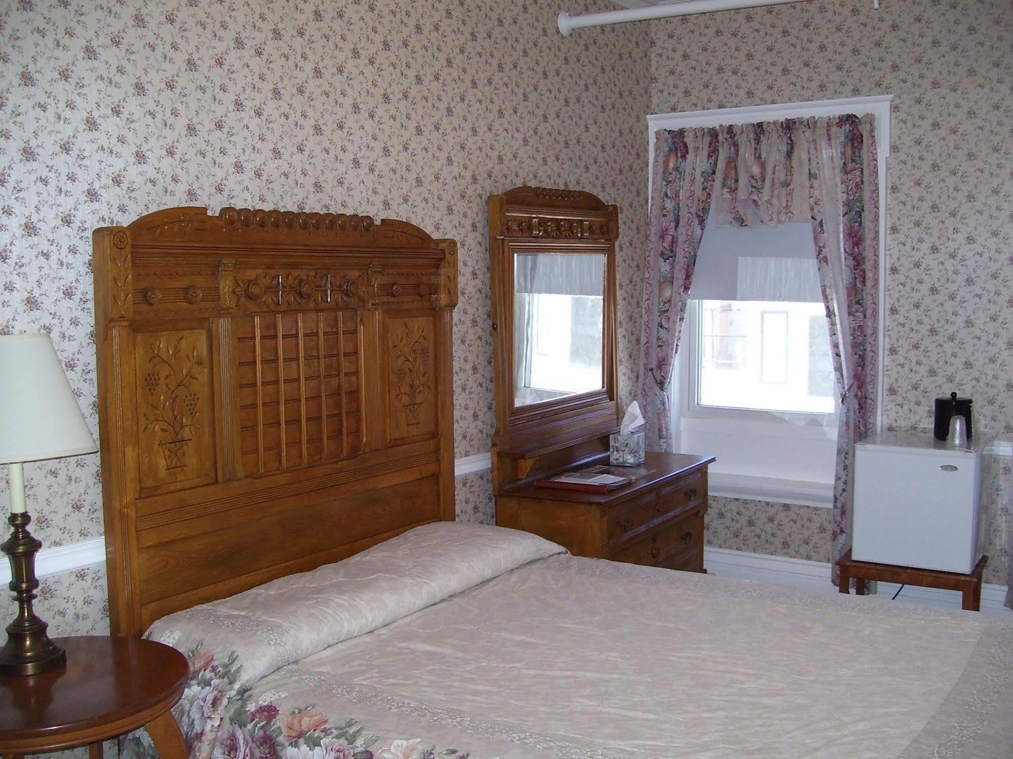 Thayers Inn Littleton Esterno foto