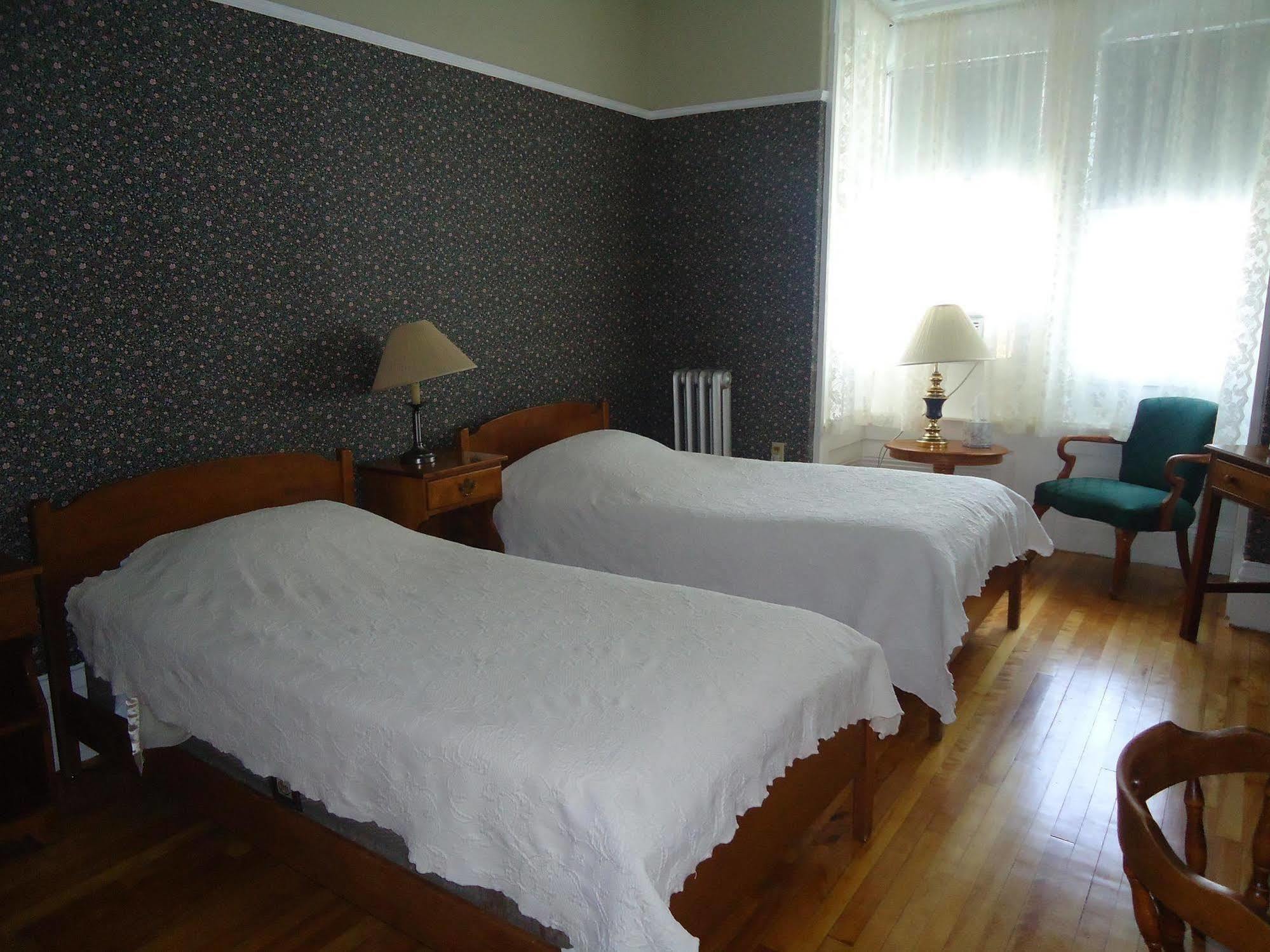 Thayers Inn Littleton Esterno foto